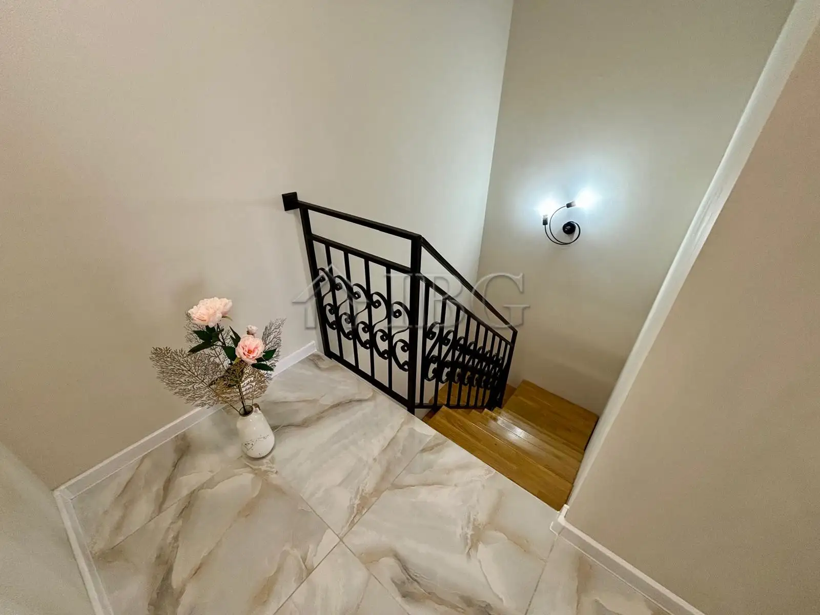 Flat 108m² in Bulgaria, Ravda. Priced at 187000€ rent photo-19