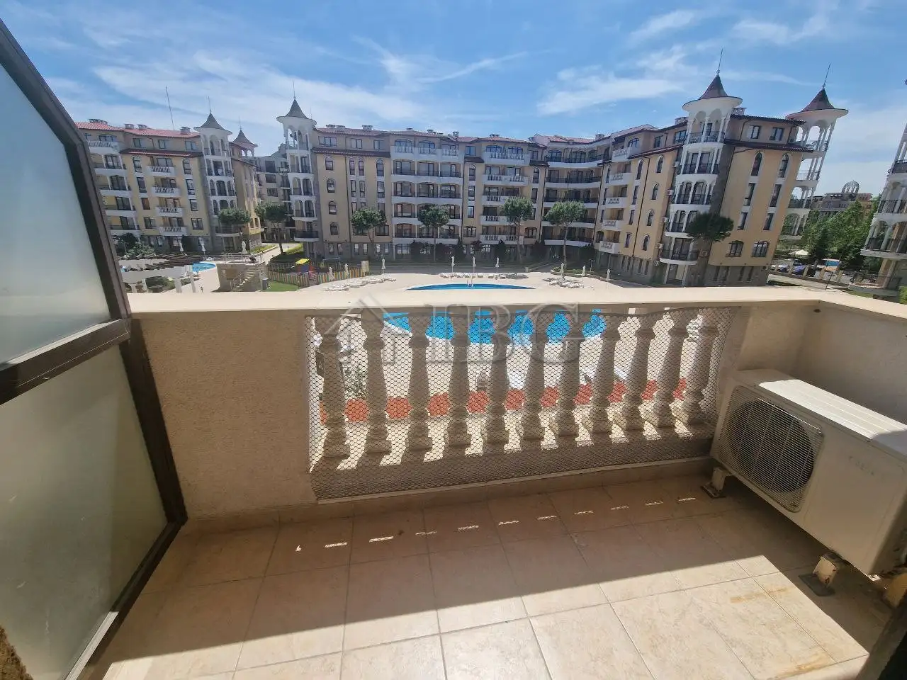 Flat 57m² in Bulgaria, Sunny Beach. Priced at 84000€ rent photo-4