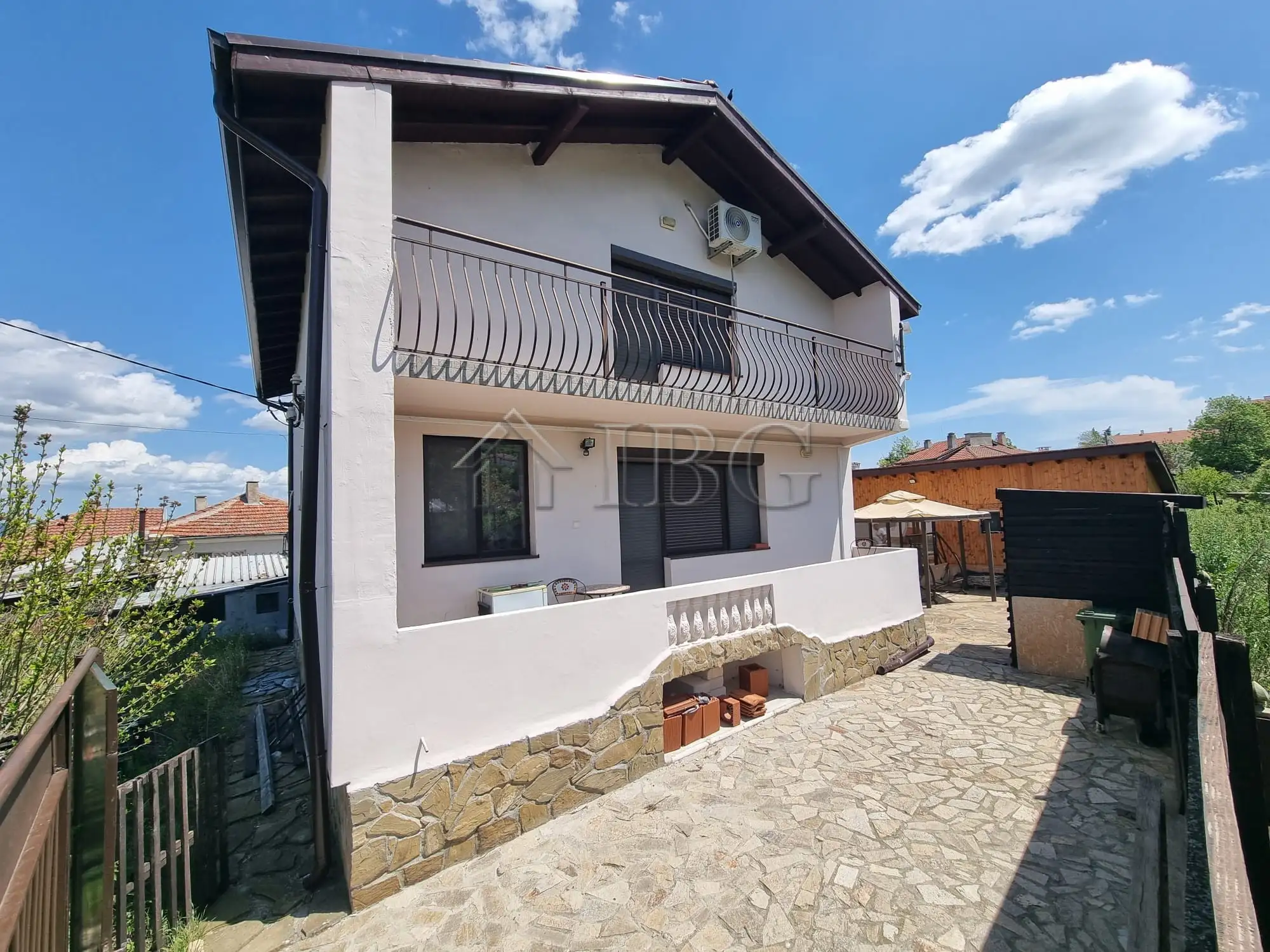 House 162m² in Bulgaria, Medovo. Priced at 210000€ rent photo-1