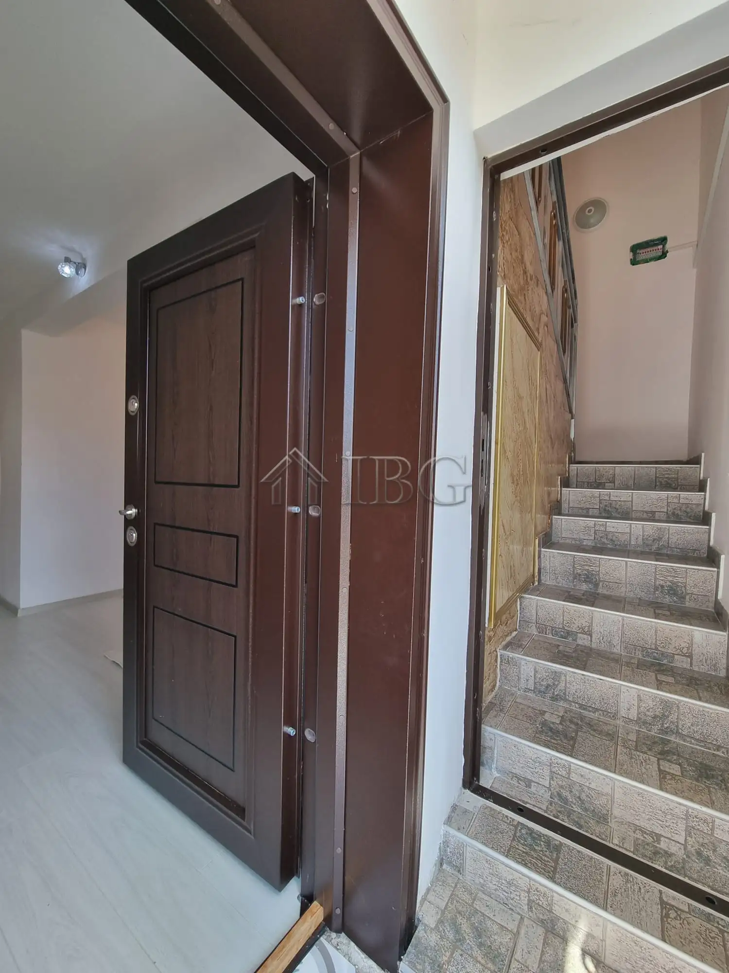 House 162m² in Bulgaria, Medovo. Priced at 210000€ rent photo-16