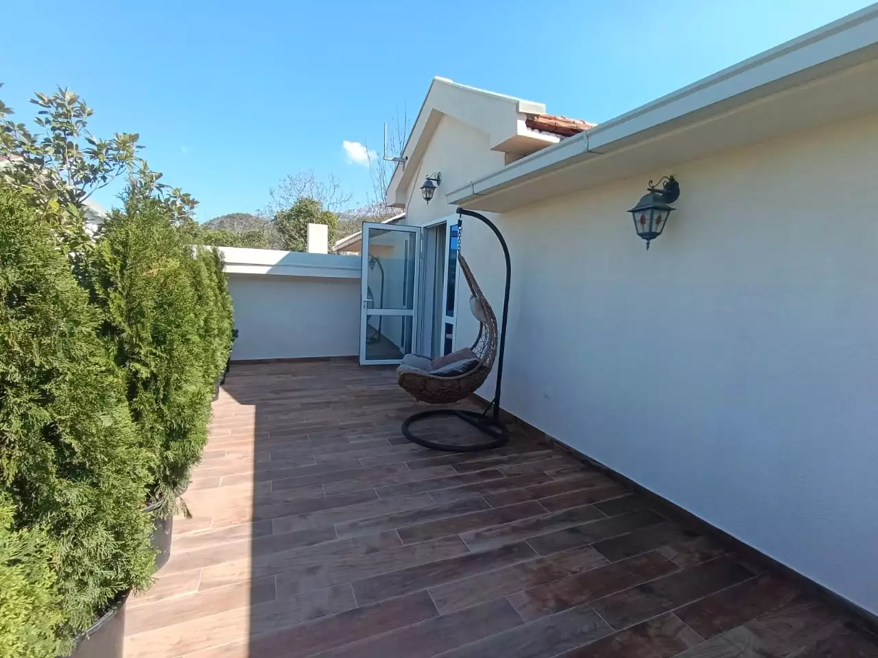Flat 247m² in Montenegro, Bar. Priced at 180000€ rent photo-5