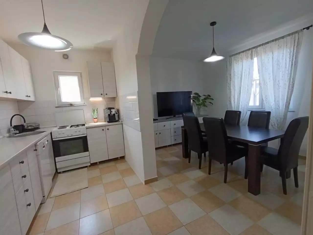 Flat 247m² in Montenegro, Bar. Priced at 180000€ rent photo-13