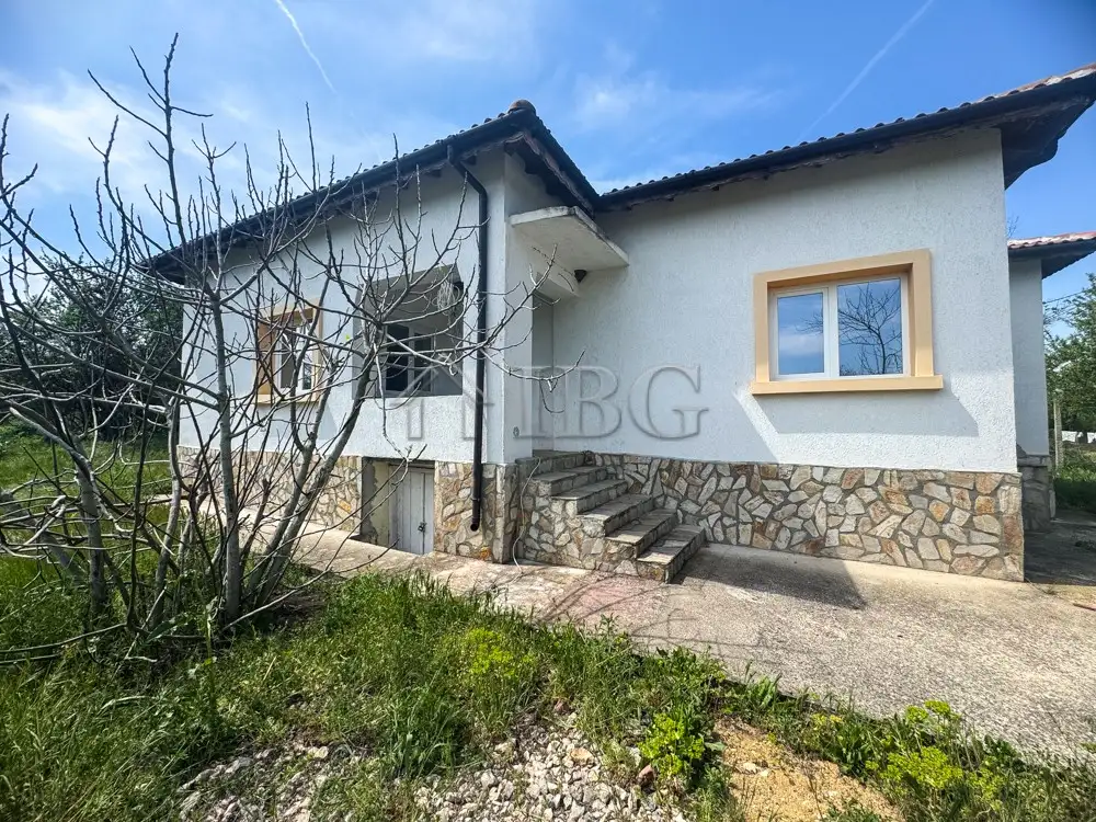 House 100m² in Bulgaria, Durankulak. Priced at 89000€ rent photo-2