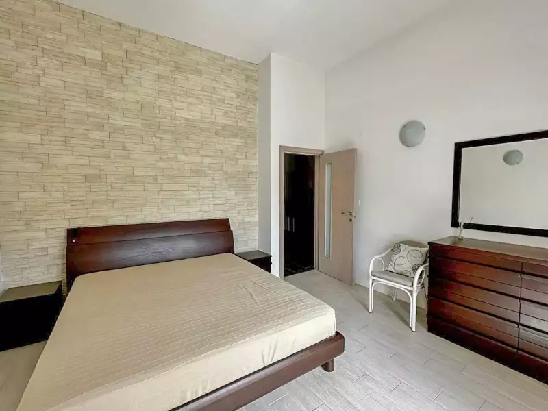 Flat 92m² in Montenegro, Budva. Priced at 240000€ rent photo-3