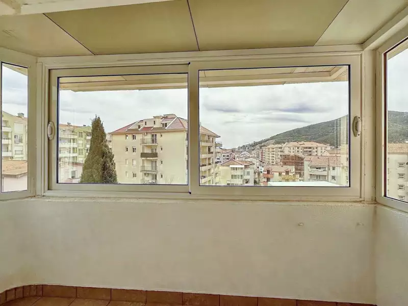 Flat 92m² in Montenegro, Budva. Priced at 240000€ rent photo-9
