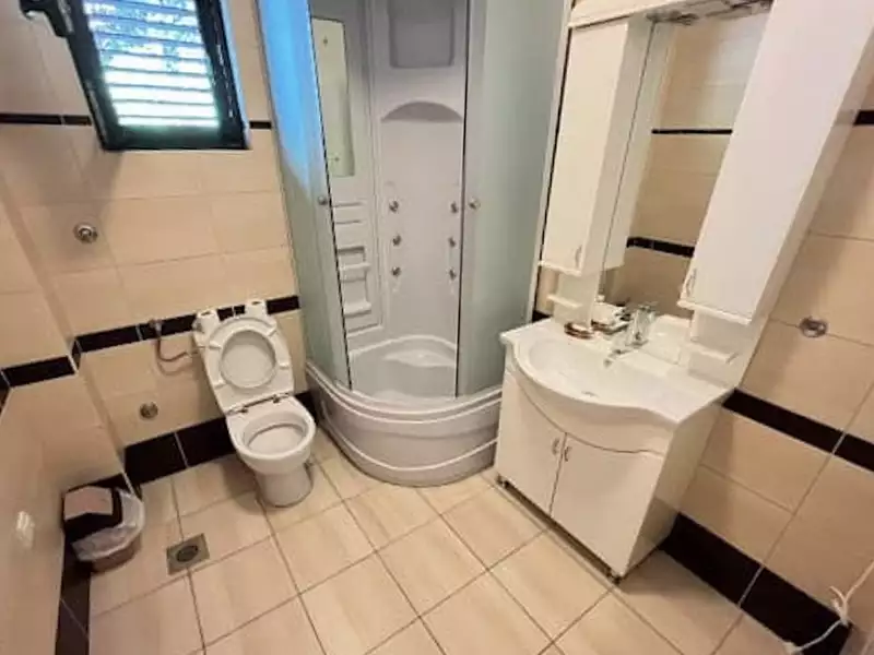 House 358m² in Montenegro, Budva. Priced at 790000€ rent photo-14