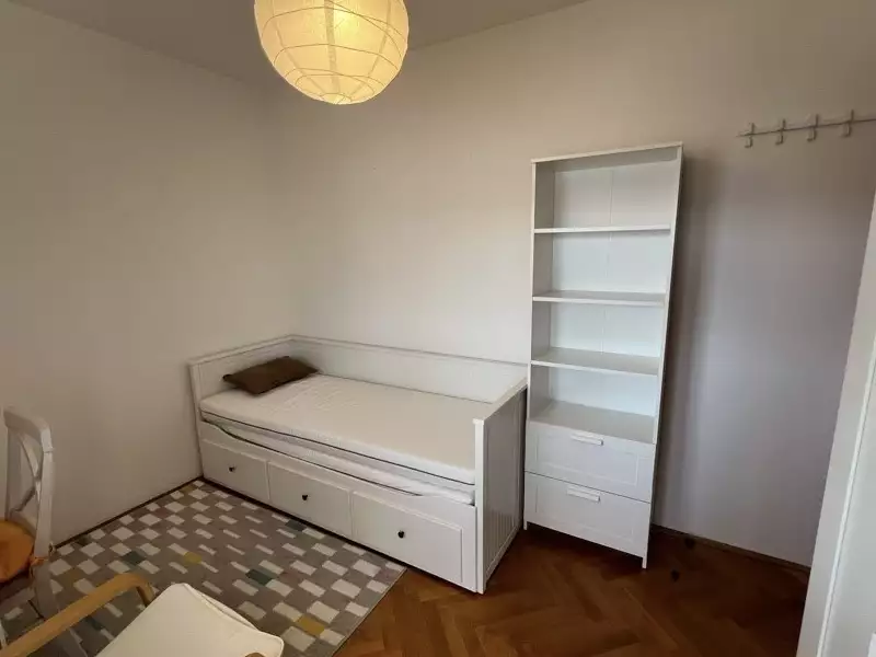 Flat 76m² in Italy, Barga. Priced at 240000€ rent photo-8
