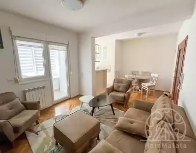 Buy in Italy for 240000€