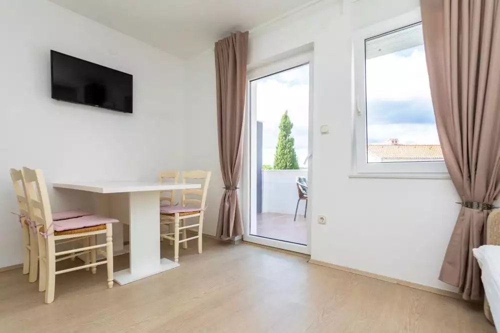 Villa 110m² in Croatia, Soline. Priced at 625000€ rent photo-8