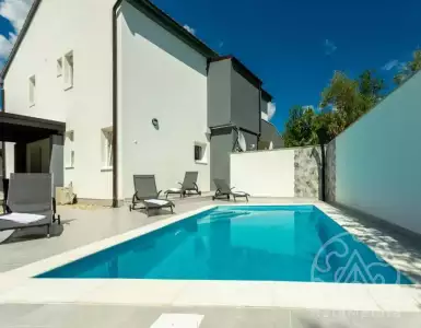Buy in Croatia for 625000€