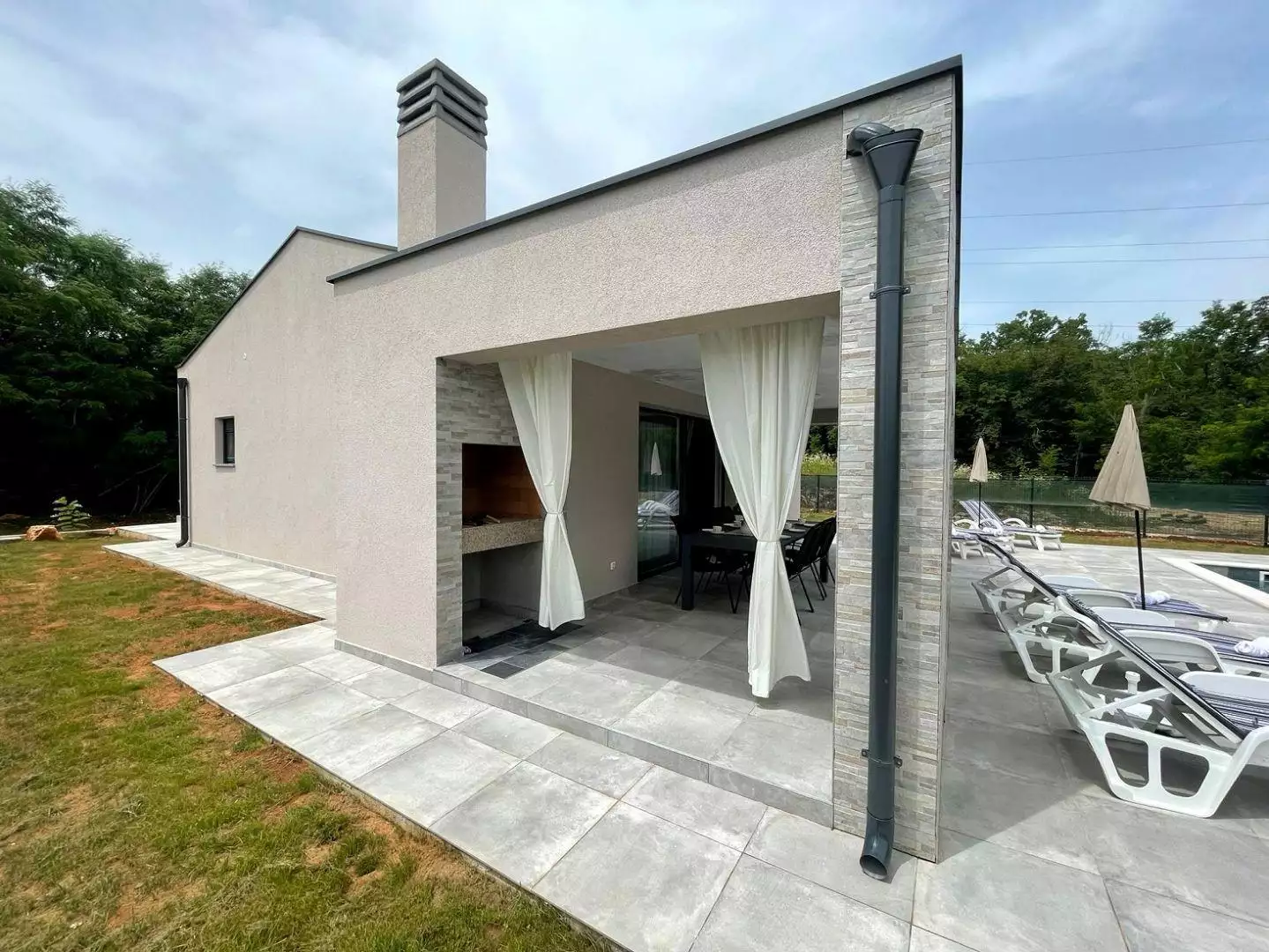 Villa 140m² in Croatia, Labin. Priced at 500000€ rent photo-8
