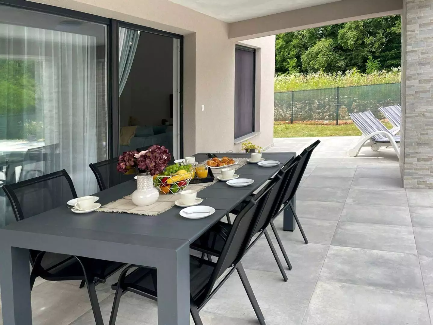 Villa 140m² in Croatia, Labin. Priced at 500000€ rent photo-11