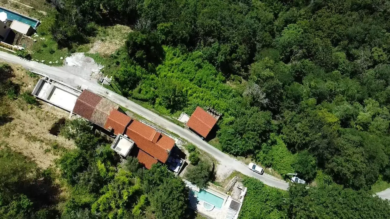 Villa 465m² in Croatia, Motovun. Priced at 780000€ rent photo-4