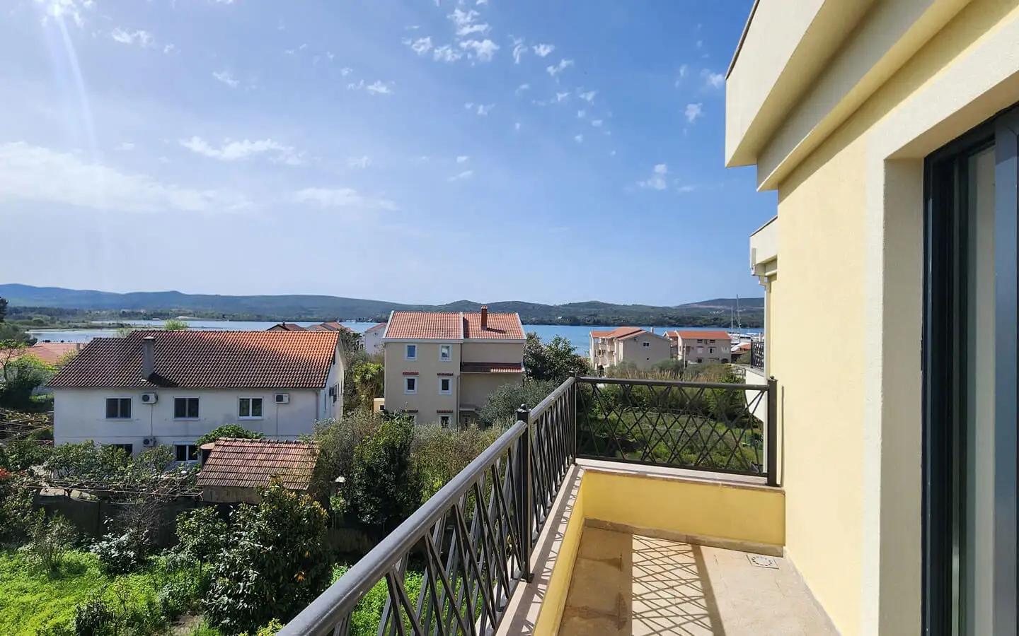 Flat 39m² in Montenegro, Tivat. Priced at 140000€ rent photo-5