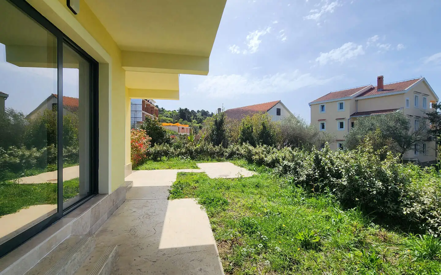 Flat 39m² in Montenegro, Tivat. Priced at 140000€ rent photo-12