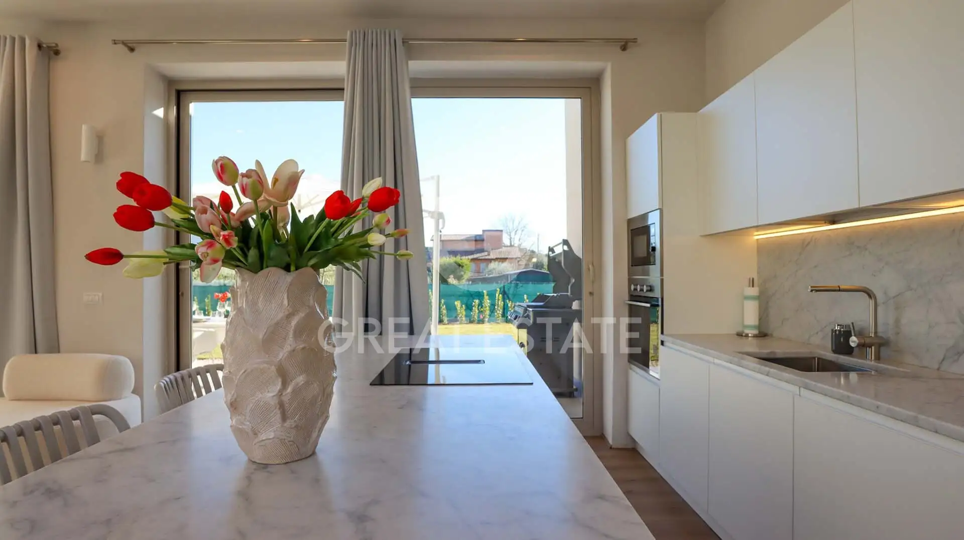 Villa 237m² in Italy, Perugia. Priced at 485000€ rent photo-11