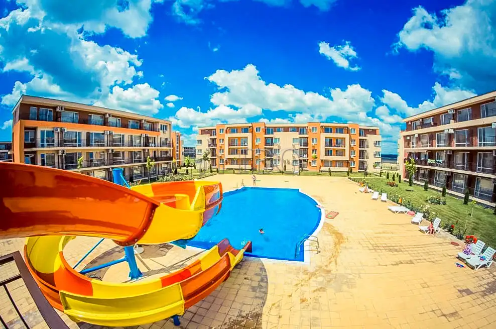 Flat 133m² in Bulgaria, Sunny Beach. Priced at 145000€ rent photo-1
