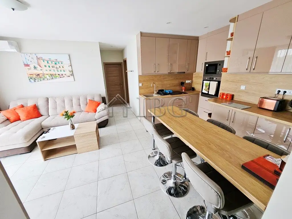Flat 133m² in Bulgaria, Sunny Beach. Priced at 145000€ rent photo-3