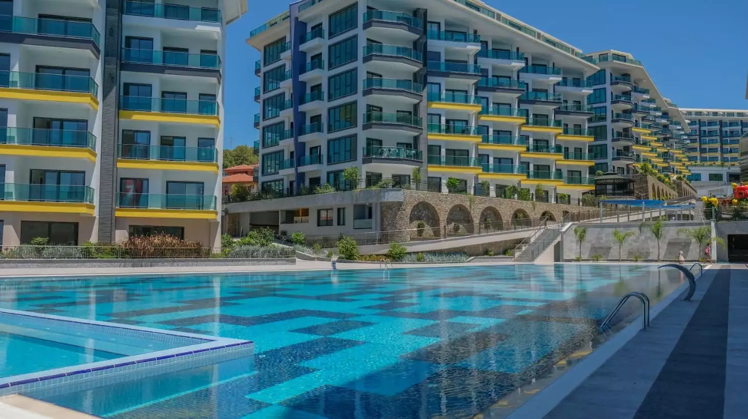 Flat 65m² in Turkey, Kargicak. Priced at 205000€ rent photo-4
