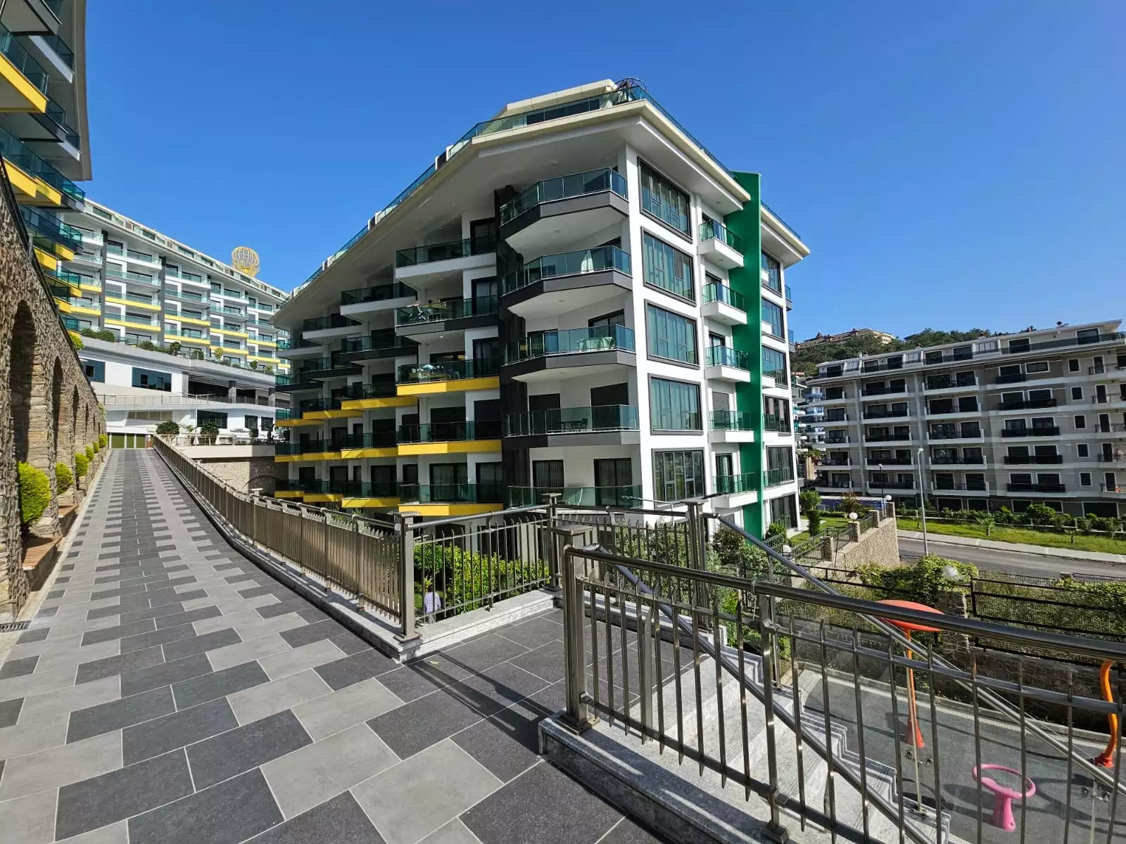 Flat 65m² in Turkey, Kargicak. Priced at 205000€ rent photo-20