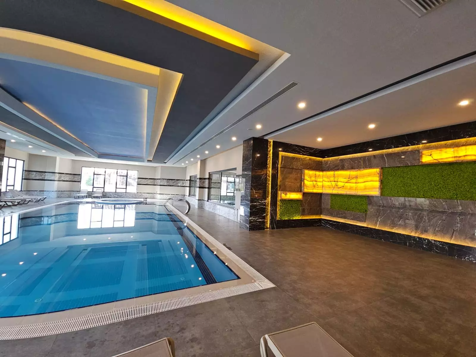 Flat 65m² in Turkey, Kargicak. Priced at 205000€ rent photo-26