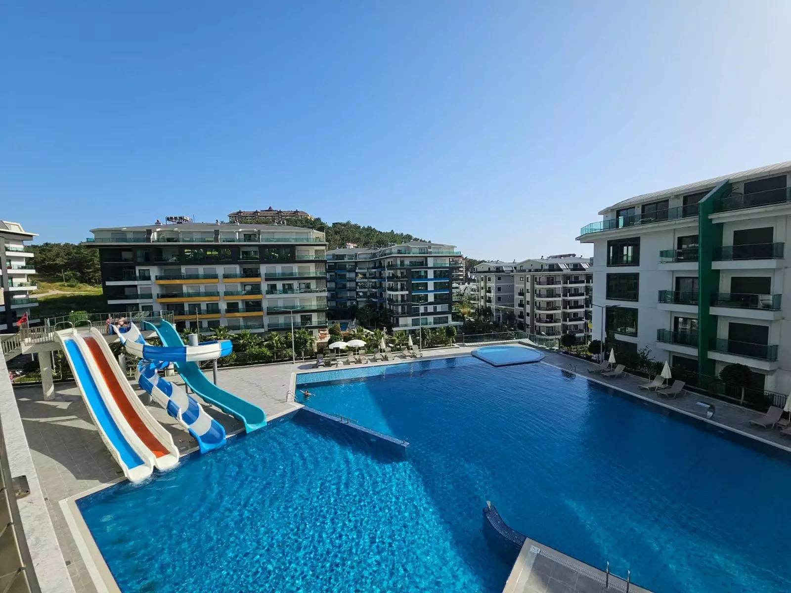 Flat 65m² in Turkey, Kargicak. Priced at 205000€ rent photo-27