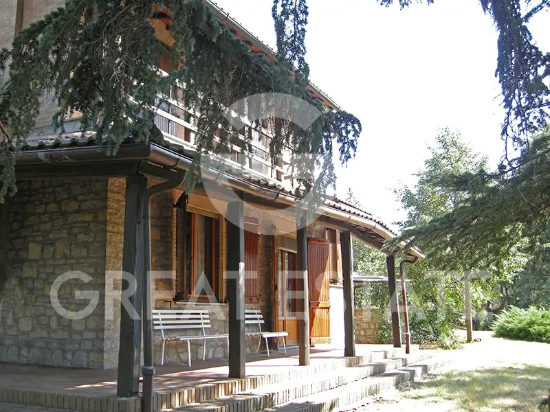 House 264m² in Italy, Perugia. Priced at 580000€ rent photo-7