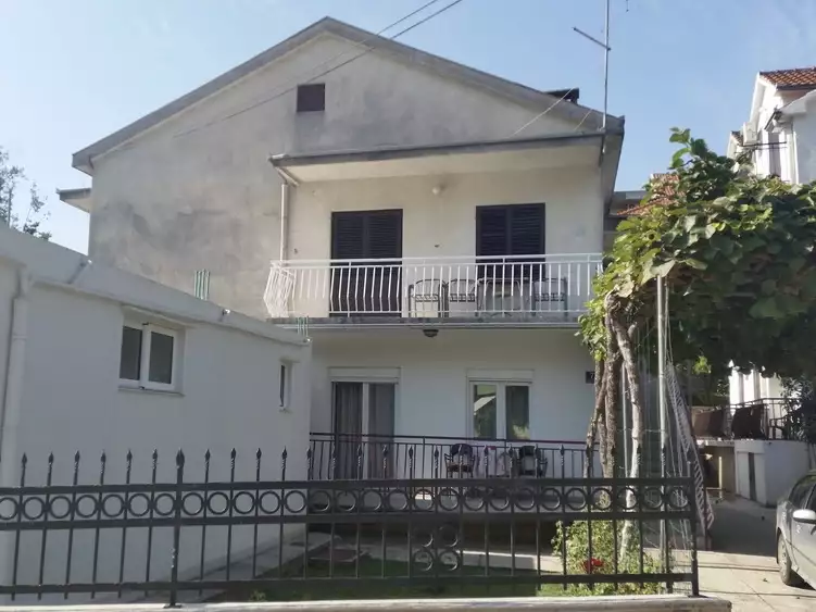 Flat 125m² in Montenegro, Igalo. Priced at 295000€ rent photo-1