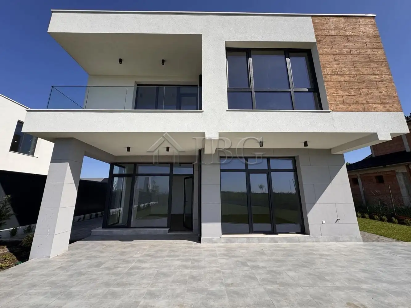 House 196m² in Bulgaria, Pomorie. Priced at 400000€ rent photo-6