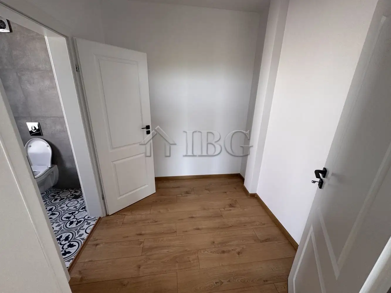 House 196m² in Bulgaria, Pomorie. Priced at 400000€ rent photo-15