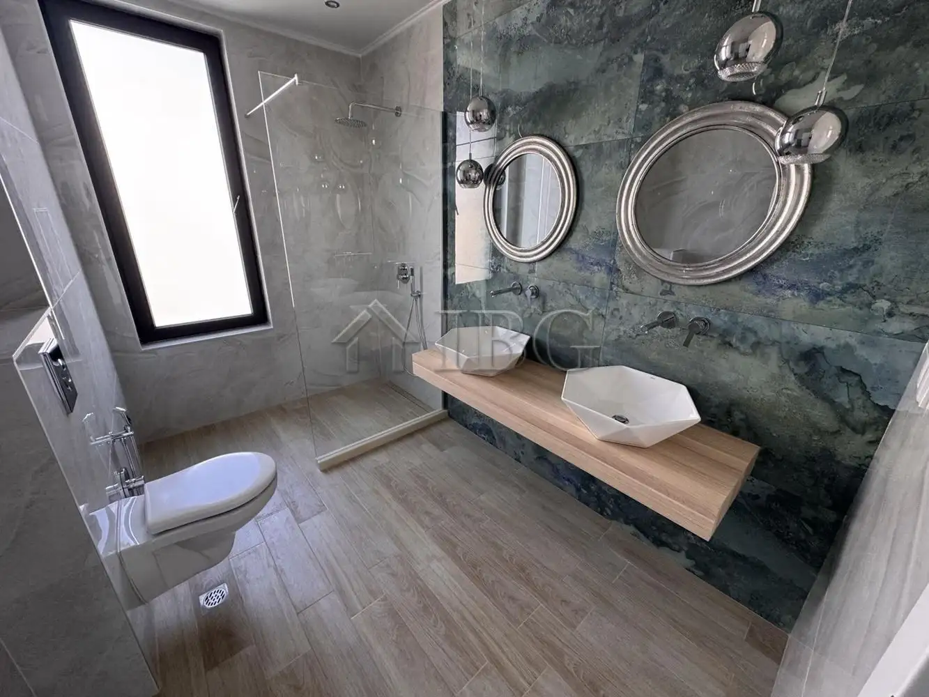 House 196m² in Bulgaria, Pomorie. Priced at 400000€ rent photo-19