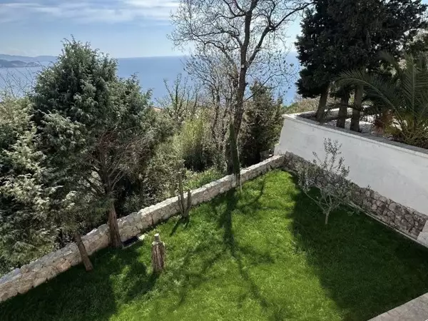 House 102m² in Montenegro, Sutomore. Priced at 250000€ rent photo-21