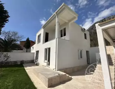 Buy in Montenegro for 250000€