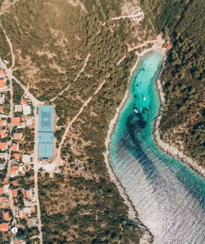 Villa 350m² in Croatia, Korcula. Priced at 2390000€ rent photo-14
