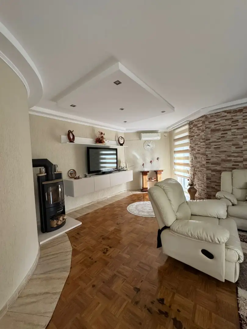 House 153m² in Montenegro, Bar. Priced at 300000€ rent photo-17