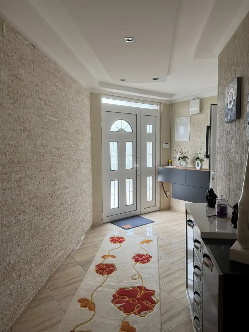 House 153m² in Montenegro, Bar. Priced at 300000€ rent photo-32