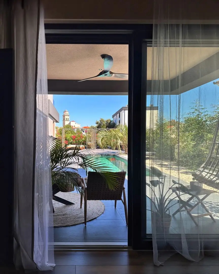 Villa 200m² in Croatia, Premantura. Priced at 1150000€ rent photo-17