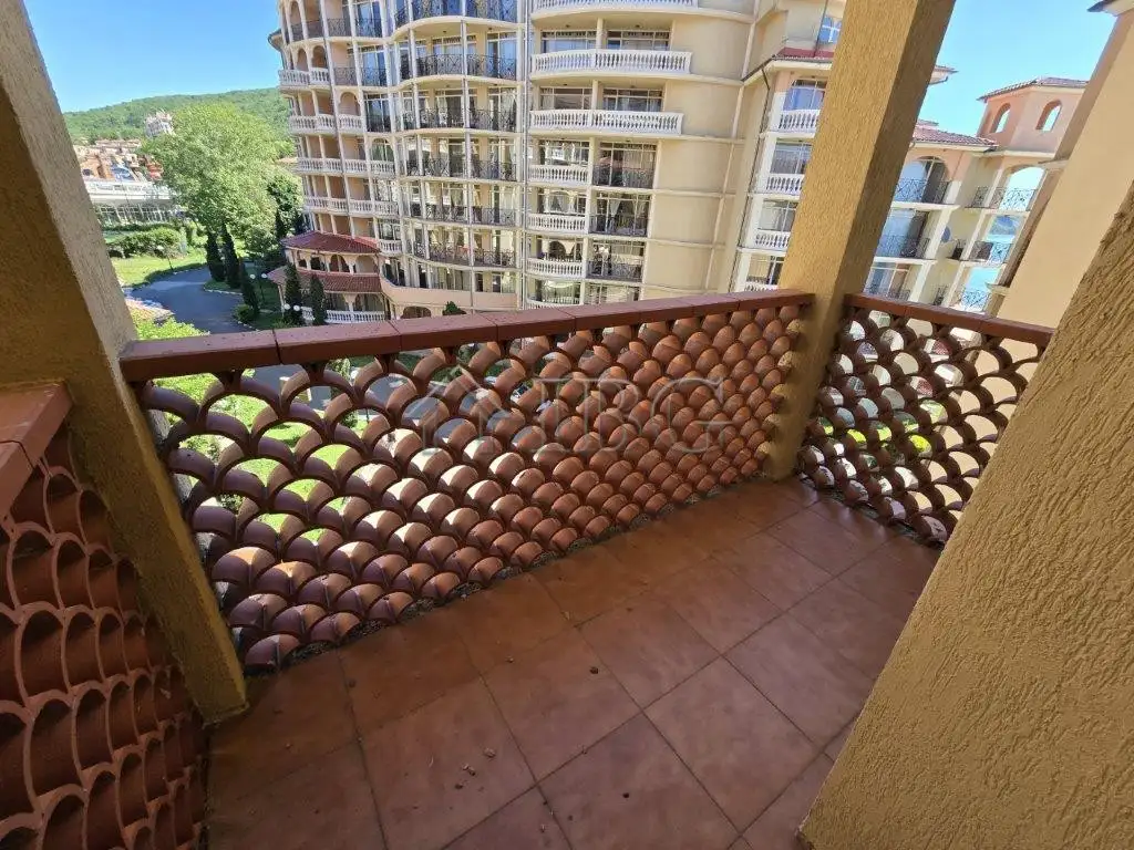 Flat 53m² in Bulgaria, Elenite. Priced at 49950€ rent photo-7