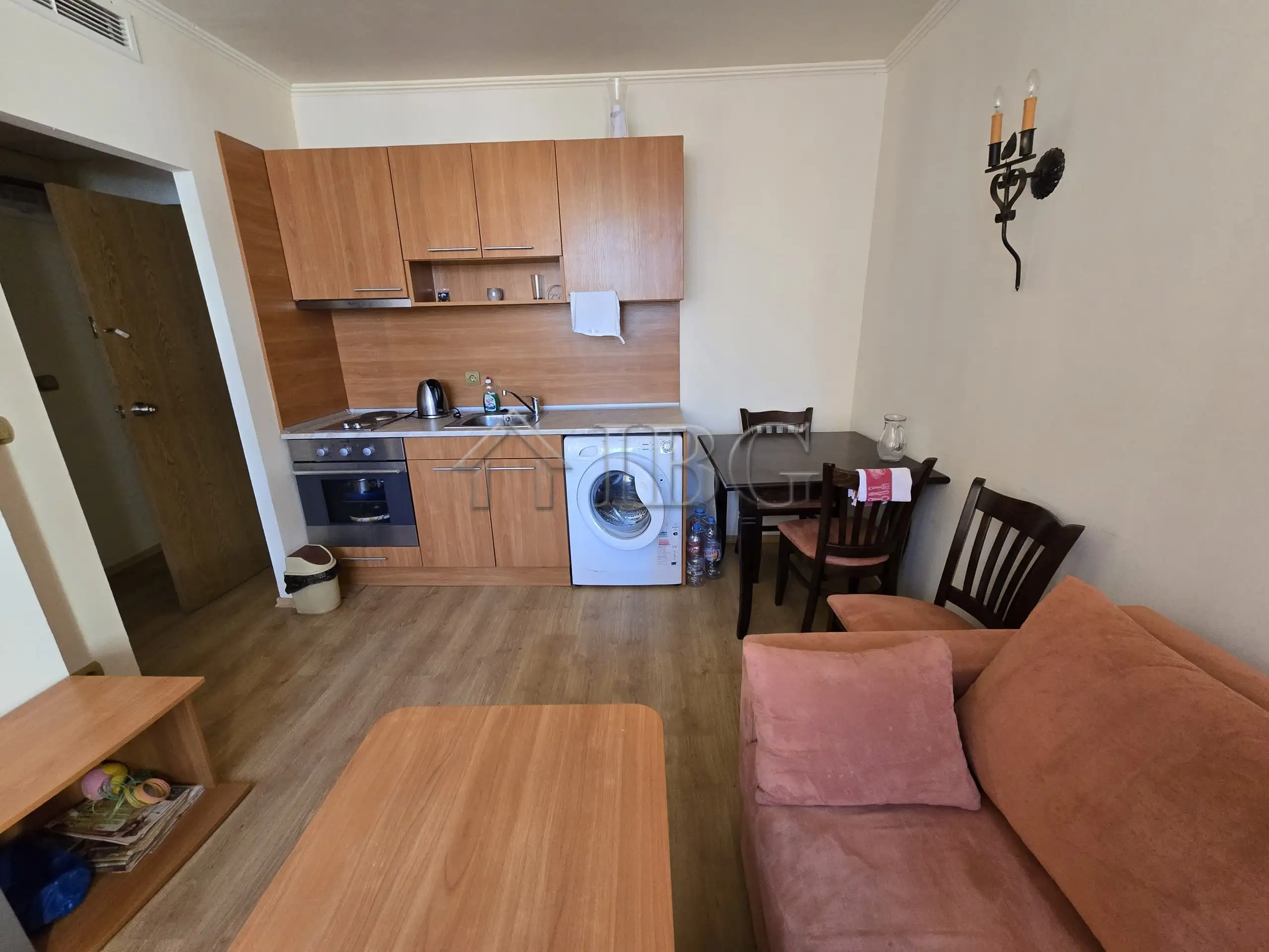 Flat 53m² in Bulgaria, Elenite. Priced at 49950€ rent photo-10