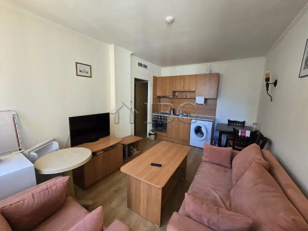 Flat 53m² in Bulgaria, Elenite. Priced at 49950€ rent photo-12