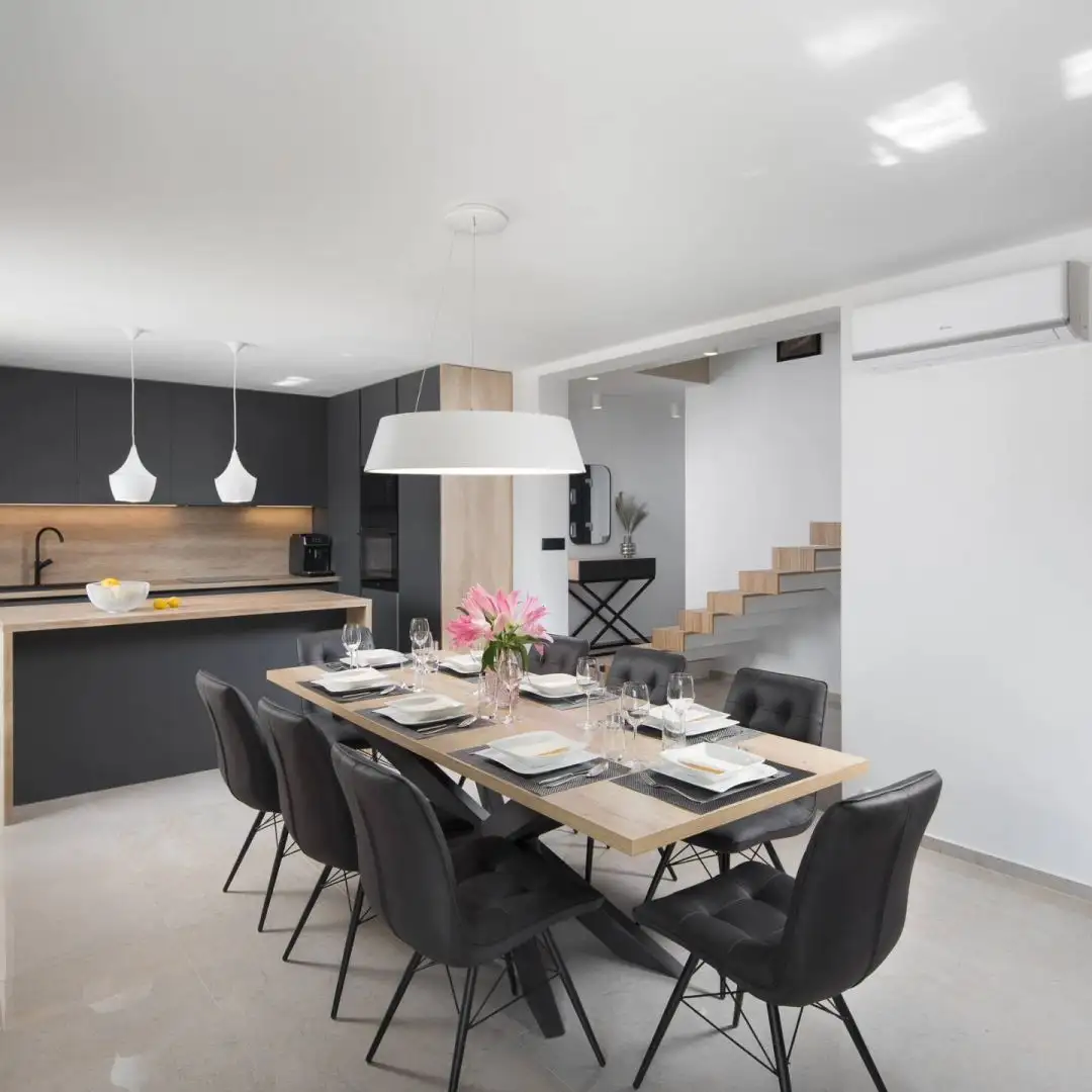 Villa 232m² in Croatia, Labin. Priced at 850000€ rent photo-9