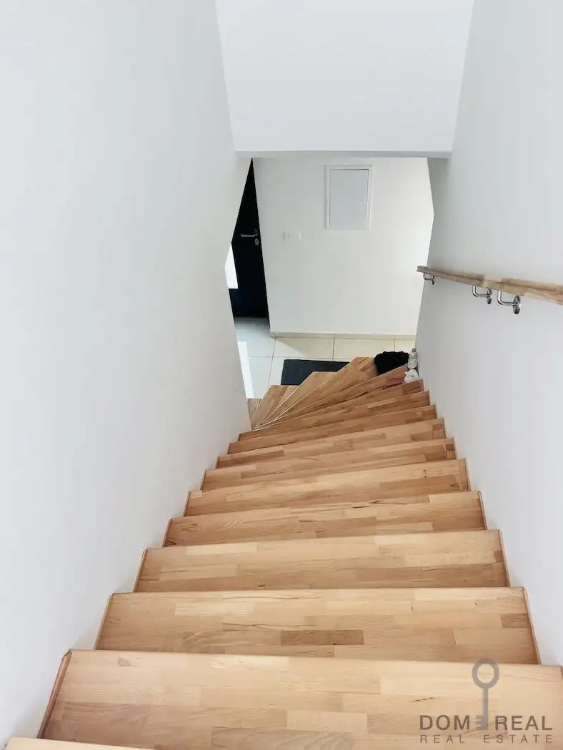 House 120m² in Slovenia, Piran. Priced at 695000€ rent photo-13