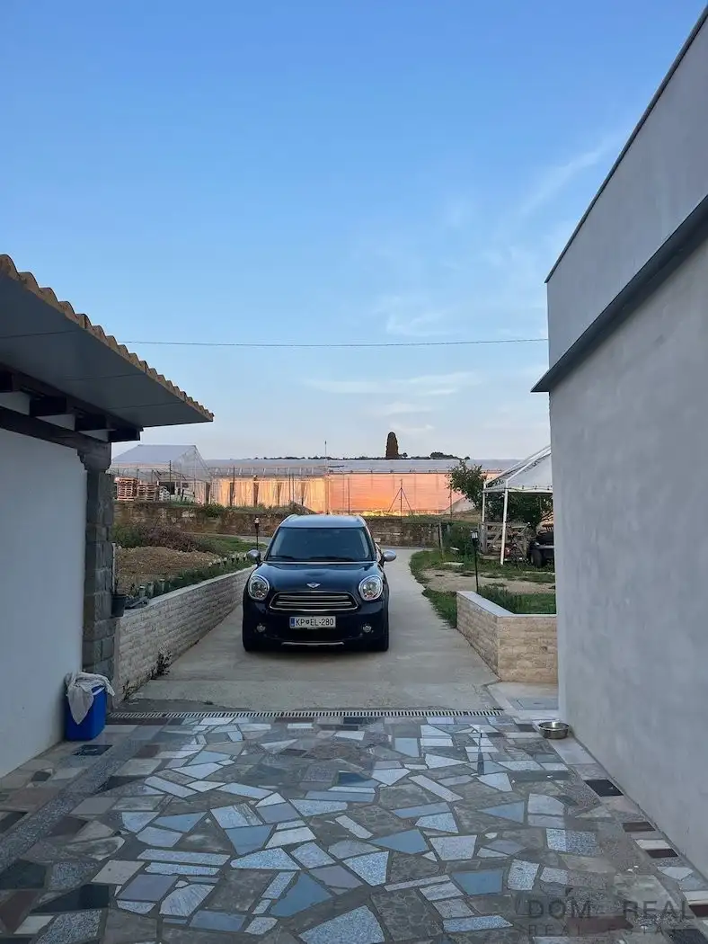 House 120m² in Slovenia, Piran. Priced at 695000€ rent photo-17