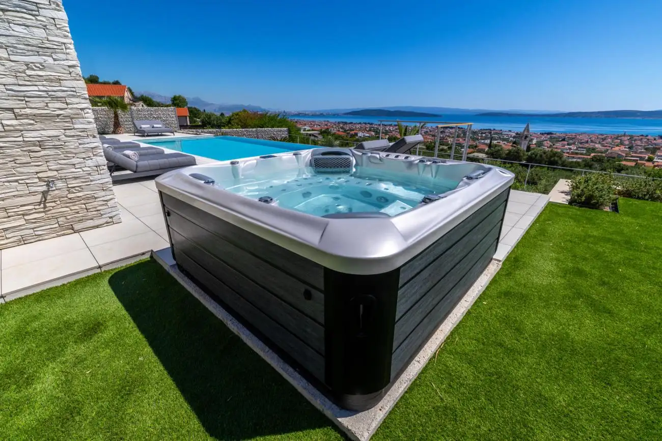 Villa 330m² in Croatia, Split. Priced at 2480000€ rent photo-5