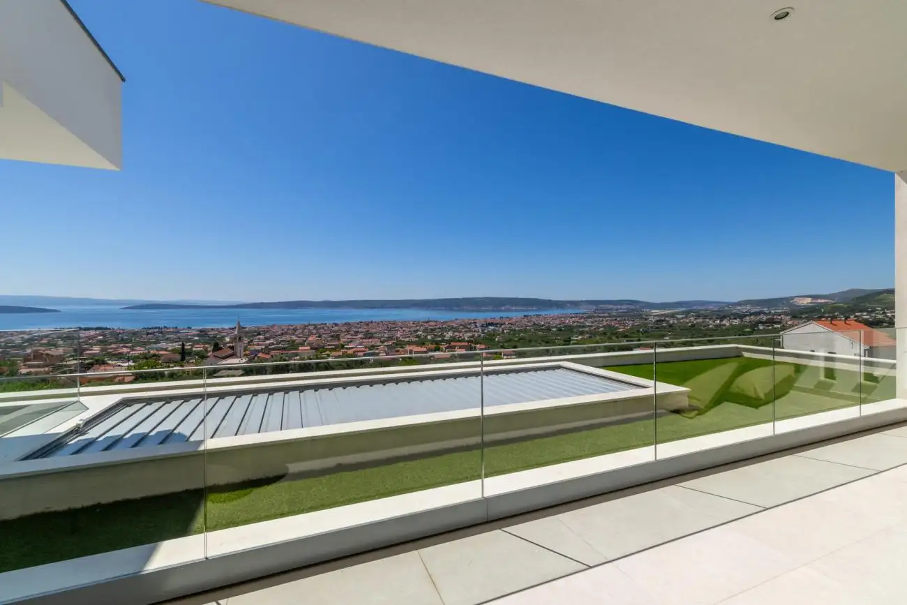 Villa 330m² in Croatia, Split. Priced at 2480000€ rent photo-9