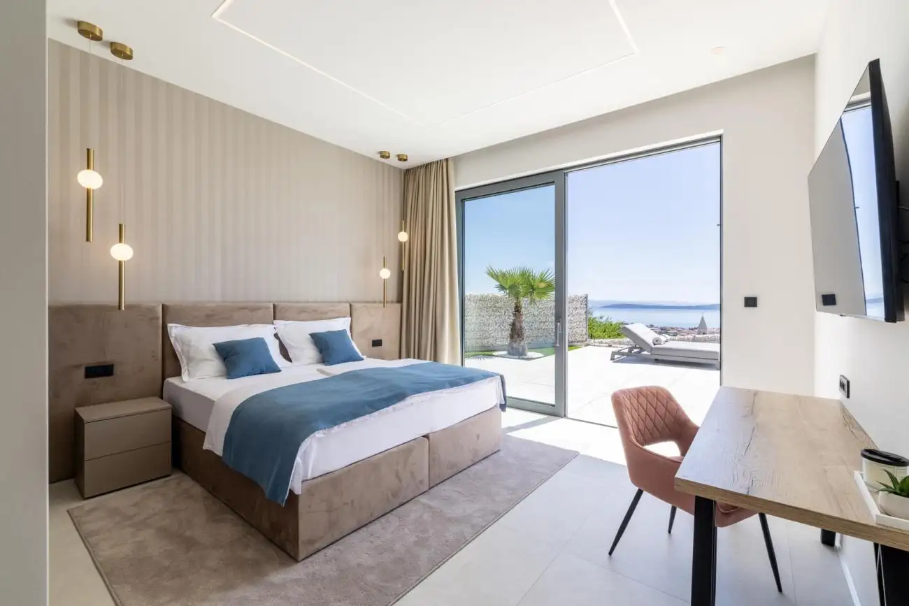 Villa 330m² in Croatia, Split. Priced at 2480000€ rent photo-20
