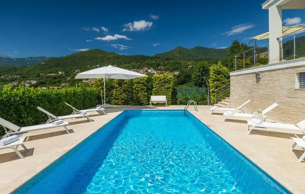 Villa 275m² in Croatia, Poljane. Priced at 960000€ rent photo-14