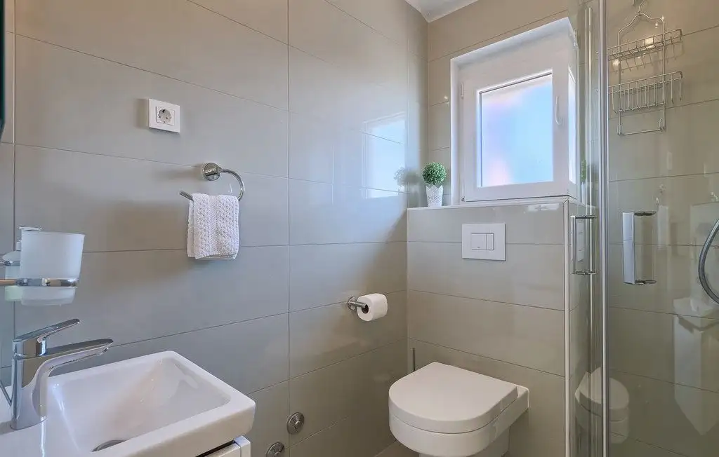 Villa 275m² in Croatia, Poljane. Priced at 960000€ rent photo-17