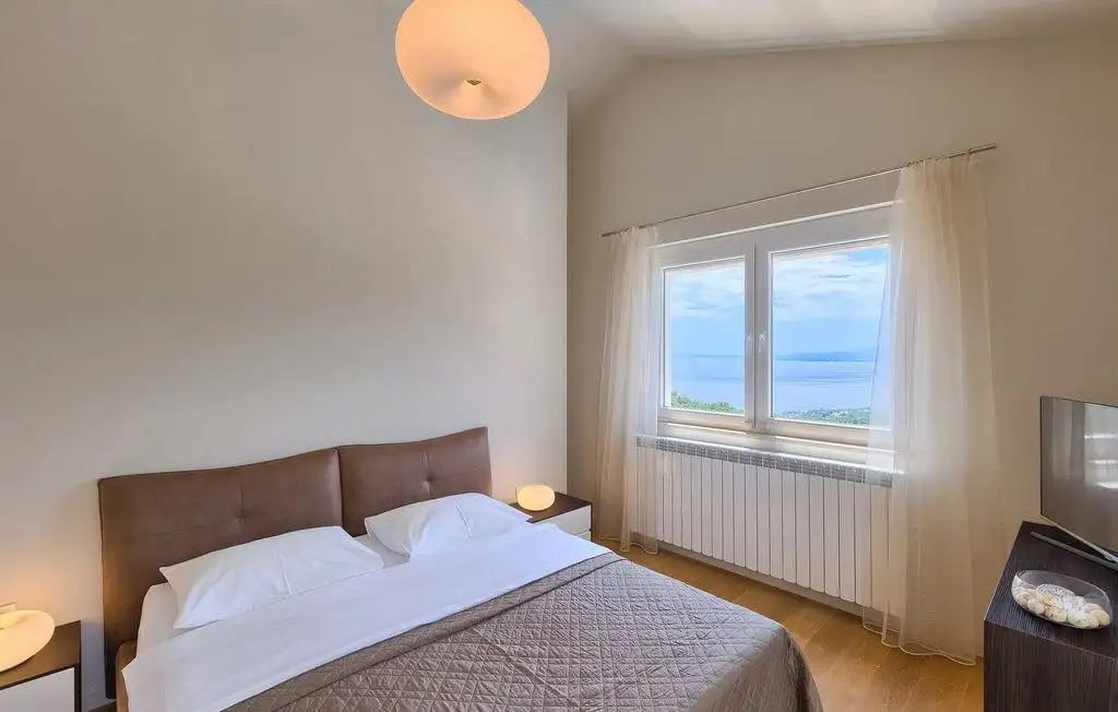 Villa 275m² in Croatia, Poljane. Priced at 960000€ rent photo-21