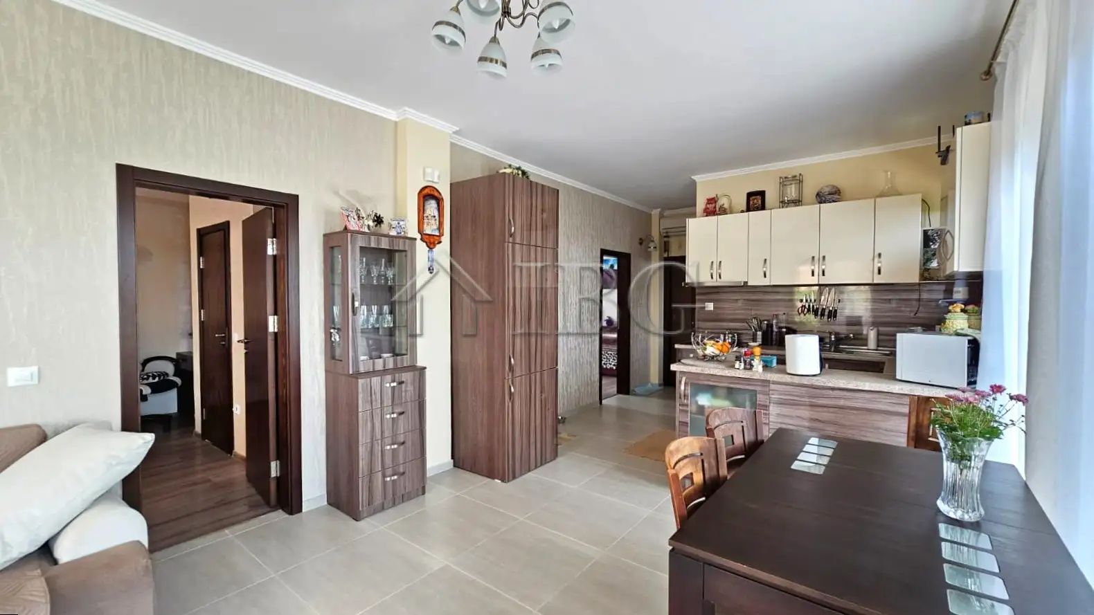 House 330m² in Bulgaria, Sveti Vlas. Priced at 345000€ rent photo-8